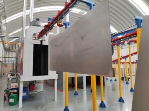 Placa en proceso inicial de lavado